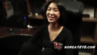 KOREA1818.COM - MILFtastic Korean Babe