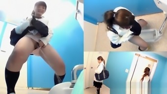 Asian teen piss in toilet