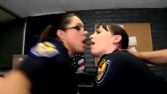 Female cops fucked by the usual suspects