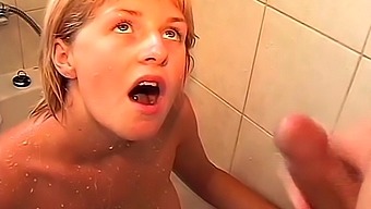 Great Amateur Video Of Great amateur blowjob after shower