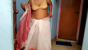 Get Hot After Seeing Neighbor Aunty Wearing Saree - Uhh Ahh Fuck Me