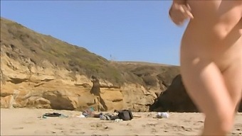 Sexy Ginger Michelle Runs Naked On The Beach On Holiday With Friends