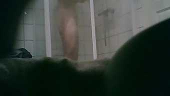 Amateur blonde gets caught taking a shower on hidden camera