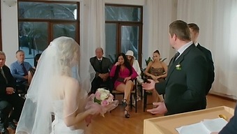 Watch a bride take on a big dick in high definition