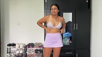 Gym girl enjoys big cock and cumshots in lingerie